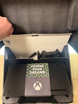 XBOX SERIES X 1TB V TOP STAVU - 5