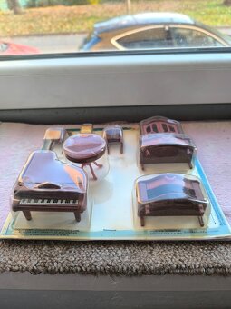 Retro hračky-Nábyteček pro panenky - 5