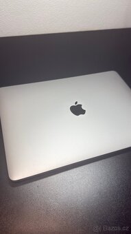 Macbook Pro 13” M1 8GB/256GB - Baterie 89 % - 5