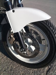 Honda VFR 750 F - 5