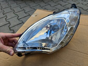 Nové světlo Peugeot Satelis 125 2 levé 1x pravé - 5