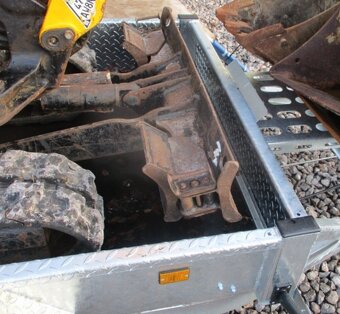JCB 16C-1 MINI DIGGER - 5