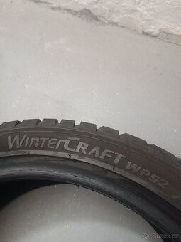 Zimní pneumatiky Kumho WinterCraft WP52 225/40/18 92W - 5