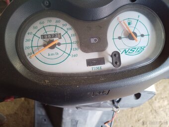 Daelim NS125 - 5