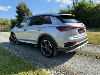 Audi Q4 e-tron 40 S-line – elektro, tažné, 2022, SoH 93% - 5