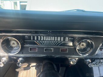 Ford Mustang - 5