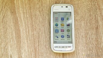 Nokia 5230 - 5