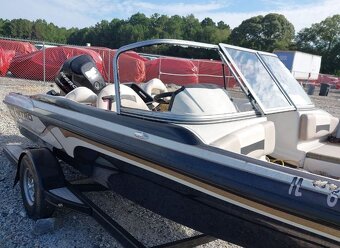 Loď na ryby Nitro Z7 bass boat rybářský člun rybářská loď - 5