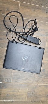 Notebook Fujitsu - 5
