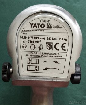 Pneumatický utahovák YATO 550nm, 1/2" - 5