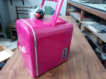 Minilednička na kosmetiku Prettypink - 5