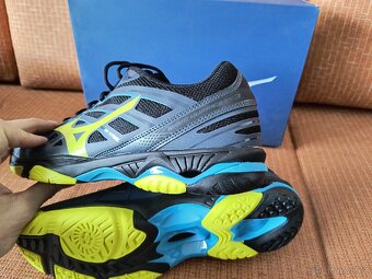 Pánské sálovky Mizuno Wave Hurricane, vel. 44 - 5