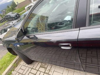 Audi A4 Avant B7 kombi 2.0 tdi - 5