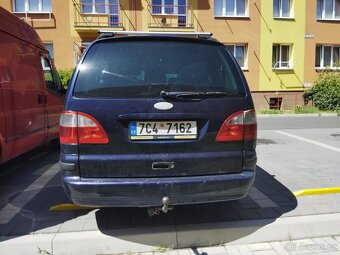 Ford Galaxy sedmimístné - 5