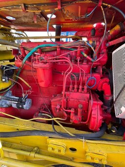 TraktorBagr Bělarus EO 2621 motor D65 M po kom. generálce - 5