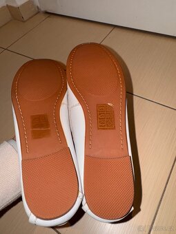 Steve Madden - 5