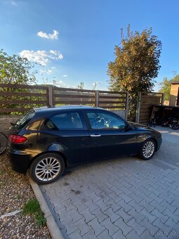 Alfa Romeo 147 - 5