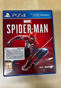 Ps4 Slim +2 joystick+4 hry - 5