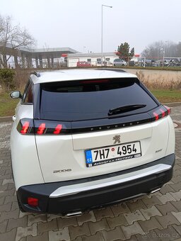 Prodej Peugeot SUV2008 ALLURE PACK 1.2 PureTech 130 S&S EAT8 - 5