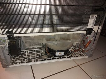 Lednička s  mrazákem - 5