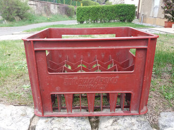 retro kufr  +kufr od vrtačky + přepravky - 5