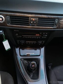 BMW E90 320i - 5
