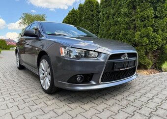 Mitsubishi Lancer 1,8i Pravidelný servis 1 Majit benzín - 5