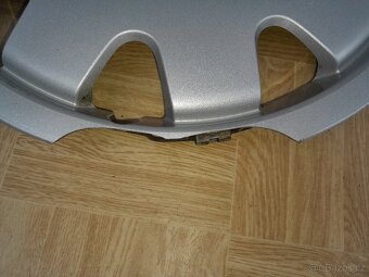 Audi poklice 15" 4B0601147 na plechová kola. - 5