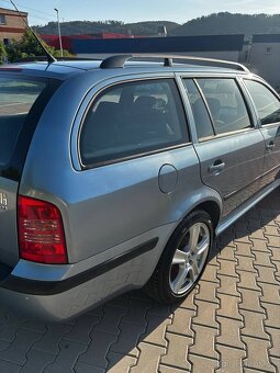Škoda Octavia Tour 1.6 MPI 2009 248tis - 5