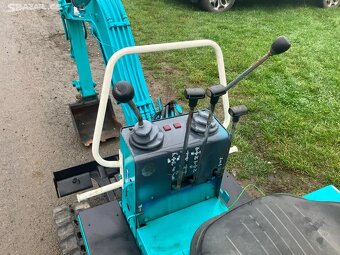 JAPONSKÝ MINIBAGR KOBELCO SK007 750KG - 5