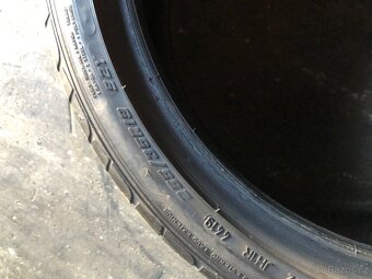 255/35/19 prodám 2 ks letních pneu - 5