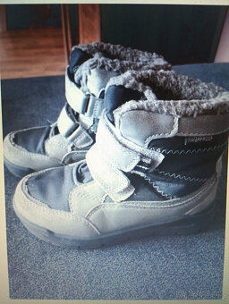 Chlapecké sandály a zimní boty , dívčí a chlapecké croksy - 5