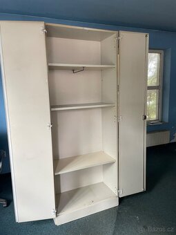 Kancelářský nábytek - 5