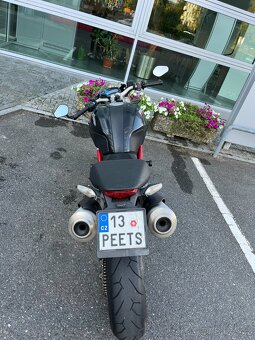 Ducati Monster 796 - 5