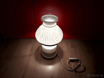 Retro stolní lampa z mléčného skla - 5