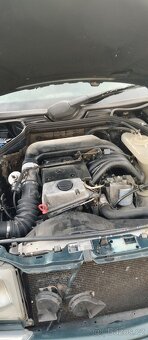 Mercedes-Benz W 124 250 D Kombi - 5