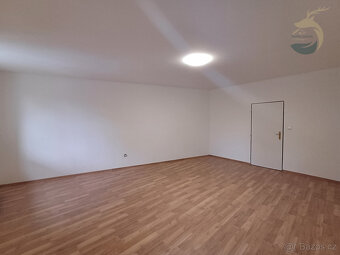 Velkorysý byt 1+1, 67 m², Stod – moderní bydlení kousek od P - 5