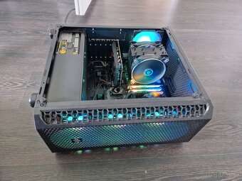 AMD ryzen 7 3700x, 32GB DDR4, 1TB SSD - 5