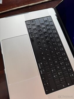 Macbook Pro 16 M1 pro - 5