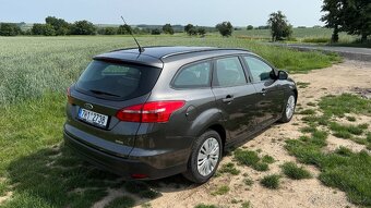Ford Focus 1.0 92kW Ecoboost - možnost splátek - 5