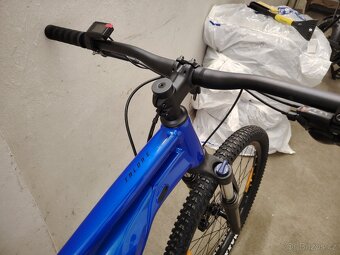 Nová horská elektrokola 29" Giant talon - 5