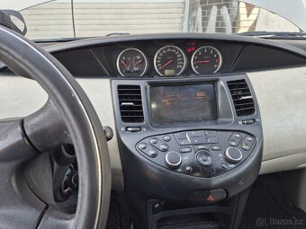 Nissan - 5