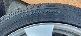 Prodám kompletní sadu ALU kol s letní pneu 245/40 R18 - 5