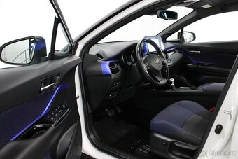 Toyota C-HR, 1.8 HSD 72kW STYLE,TAŽNÉ,1.MAJ - 5
