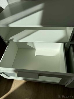 Tv stolek IKEA bílá barva - 5