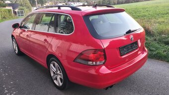 VOLKWAGEN GOLF 6 Comfortline kombi - 2,0TDI 103kW - Manuál. - 5