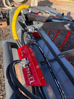 Lopata s přidržovačem - krokodýl - 5