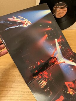 AC/DC – For Those About To Rock We Salute You - 5