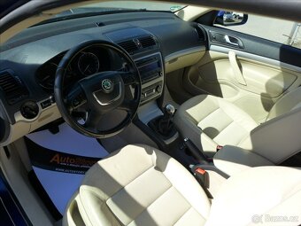 Škoda Octavia 1,4 TSI ELEGANCE, VÝHŘEV - 5