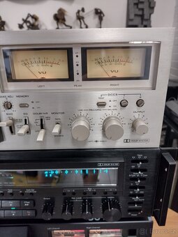 HITACHI D-980 - 5